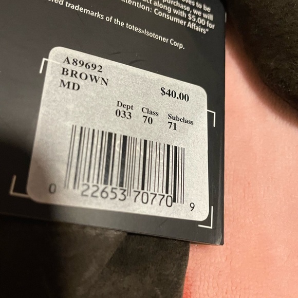 New Brown Leather Isotoner Gloves - Sz M - Picture 5 of 7